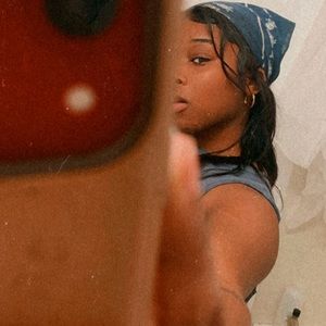 Meet your Posher, Tate